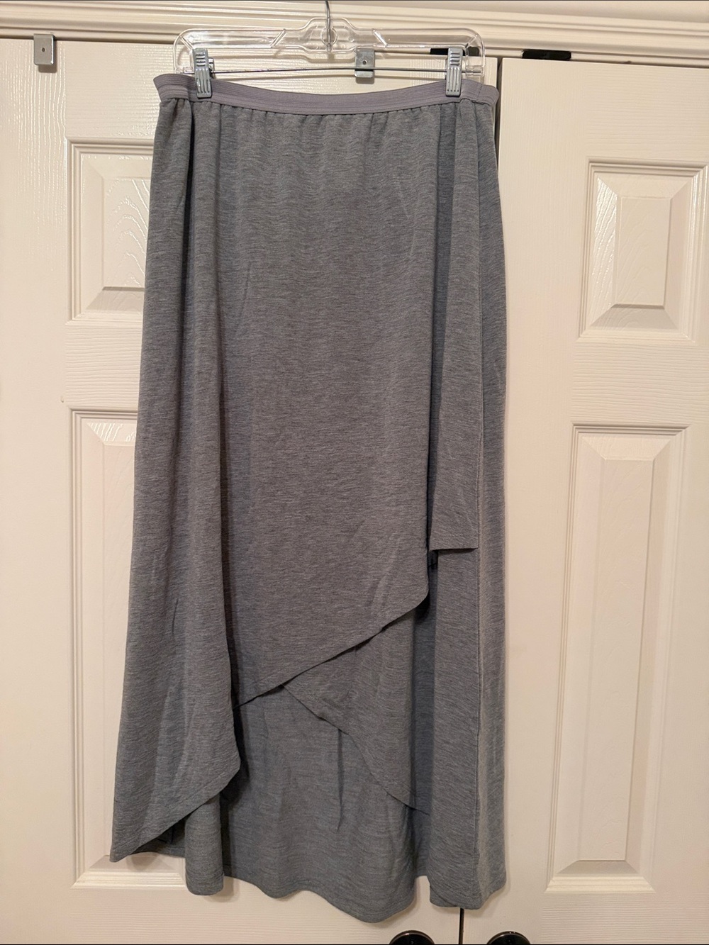 Soft Surroundings Gray Asymmetrical High-Low Knit Skirt
